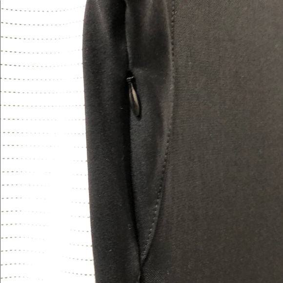 NWT Elizabeth &James Black long sleeve mesh dress - Picture 6 of 6